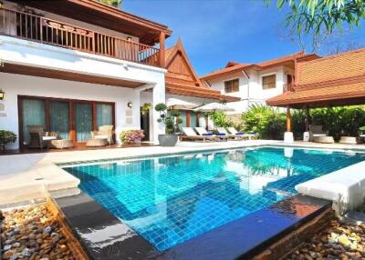 518 Sqm., 4 Beds, 5 Baths House listed for ฿ 18,950,000.