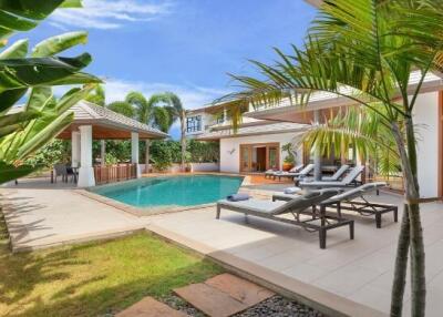 319 Sqm., 3 Beds, 4 Baths House listed for ฿ 18,970,000.