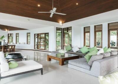 545 Sqm., 4 Beds, 4 Baths House listed for ฿ 32,000,000.