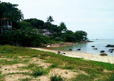 12,212 Sqm. Land listed for ฿ 492,000,000.