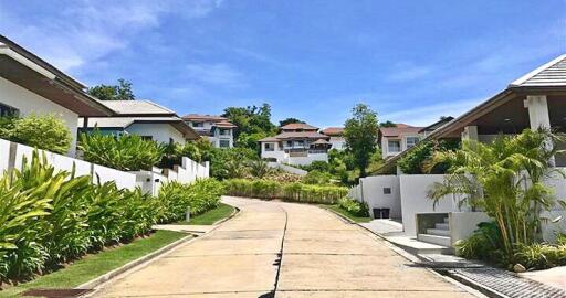 1,084 Sqm. Land listed for ฿ 10,162,500.