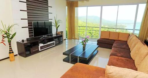 279 Sqm., 5 Beds, 7 Baths House listed for ฿ 33,400,000.