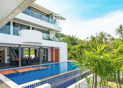 800 Sqm., 7 Beds, 9 Baths House listed for ฿ 34,950,000.