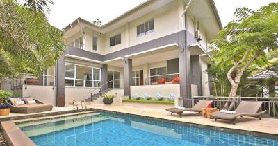 225 Sqm., 6 Beds, 6 Baths House listed for ฿ 9,450,000.