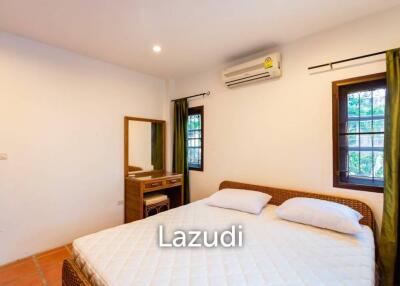 KHAO NOI VILLAGE  : 6 bed pool villa for sale