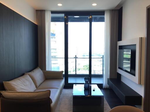 Luxury Condo 2 bedrooms near Bhumibol Bridge less than 15 Minutes Central Rama 3