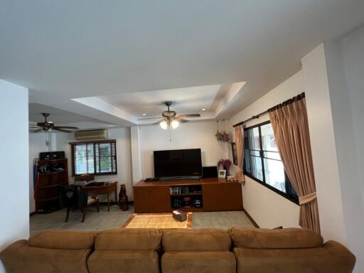 Single 2 Storey House for Sale in East Pattaya