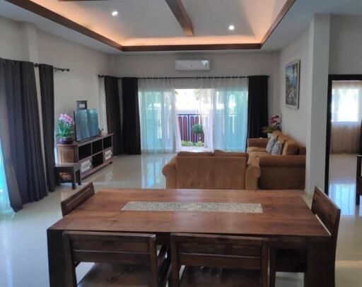 Beautiful house with 4 bedrooms for sale
