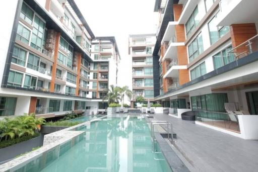 Condo with 2 bedrooms in Buakhao area