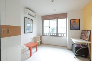 Condo with 2 bedrooms in Buakhao area