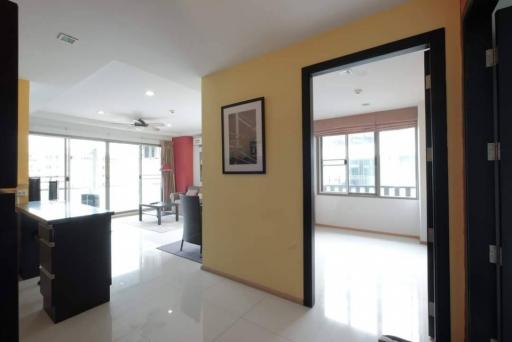 Condo with 2 bedrooms in Buakhao area