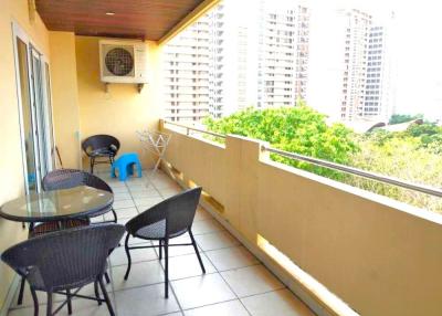 Condo with 2 bedrooms near the beach for sale