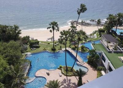 1 bedroom condo with sea view at Wongamat Beach
