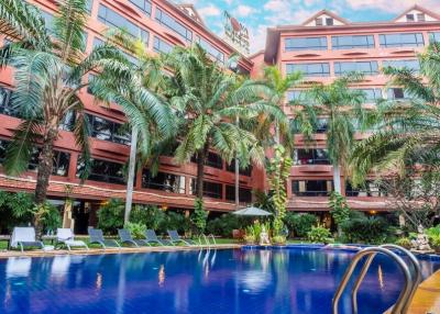Hotel 4* in the center Pattaya for sale
