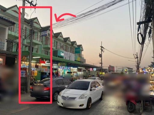 Commercial Building with 3 floors for sale in Chonburi