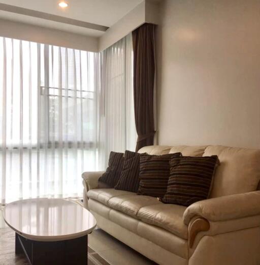 Beautiful condo with 1 bedroom for sale