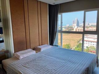 Condo with 1 bedroom and lake view for sale