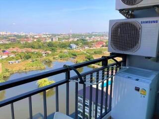 Condo with 1 bedroom and lake view for sale