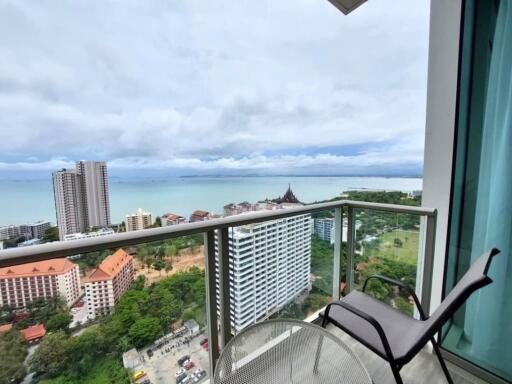 New condo with 1 bedroom and sea view