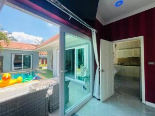 Jomtien Beach Pool Villa for Sale in Pattaya