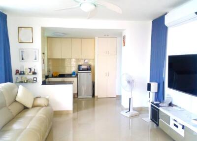 Condo with 1 bedroom near North Pattaya Beach