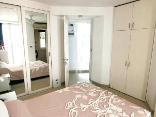 Condo with 1 bedroom near North Pattaya Beach