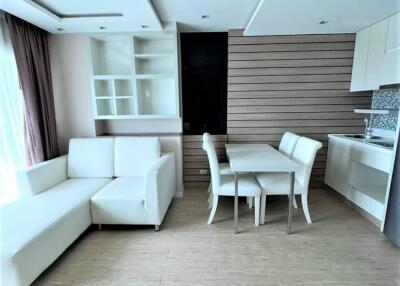 One-Bedroom Condo in Jomtien