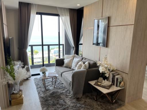 Spectacular two bedroom condo at Pratamnak