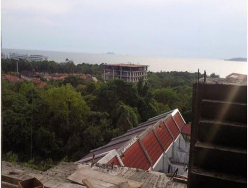 Land for sale in Pratamnak Hill area