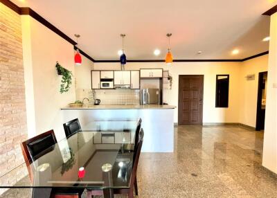 Spacious one bedroom condo at Dongtan Beach