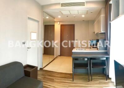 Condo at WYNE Sukhumvit for rent