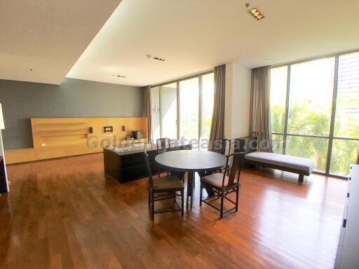 Spacious 2-Bedrooms condominium unit with big balcony - Domus Sukhumvit 16