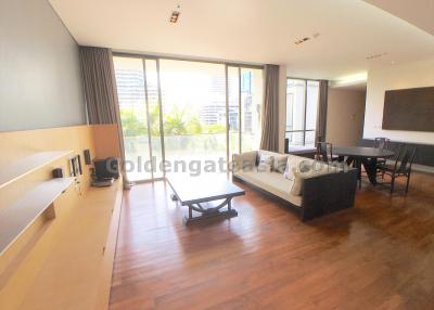 Spacious 2-Bedrooms condominium unit with big balcony - Domus Sukhumvit 16