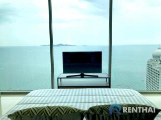 สำหรับ ขาย คอนโด 2 ห้องนอน ที่ The Riviera Wongamat