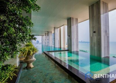 For sale condo 2 bedrooms at The Riviera Wongamat