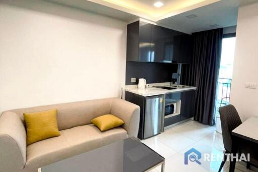 Live the Dream in Pattaya: Arcadia Beach Continental Condo for 1.55M Baht