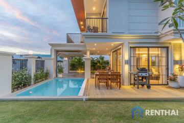 For sale house 4 bedrooms at Rungsii Village