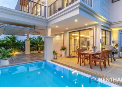 For sale house 5 bedrooms at North Pattaya