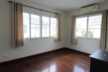 3 BR House for Rent : Vararom Charoenmuang