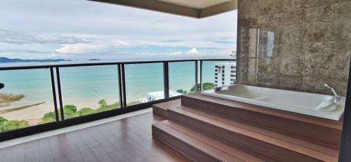 Luxurious Elysium Penthouse for Sale Pattaya