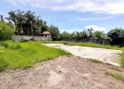 Plot of Land Thepprasit Area in Pattaya for Sale