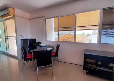 Large Studio for Sale in T.W. Condo Jomtien