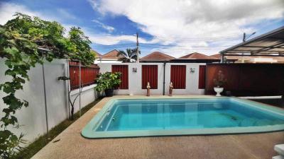 Chaiyapruek Pool House for Sale in Pattaya