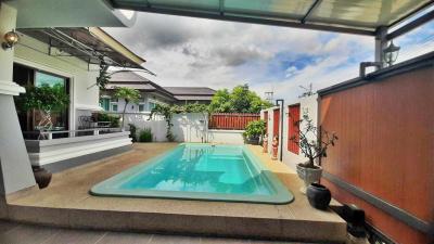 Chaiyapruek Pool House for Sale in Pattaya