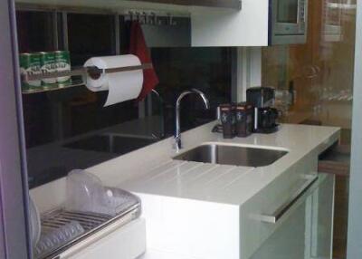 1-BR Condo at The Room Sukhumvit 62 near BTS Punnawithi (ID 510320)