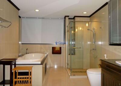 2 Bedrooms Condo in Prime Suites Central Pattaya C008406