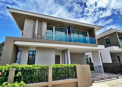 East Pattaya 4 Bedroom New House for Sale