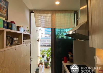 2-BR Condo at Supalai Oriental Sukhumvit 39 near MRT Phetchaburi