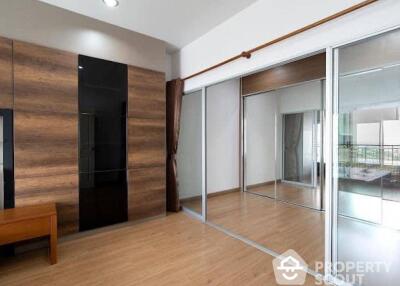 1-BR Condo near ARL Ramkhamhaeng