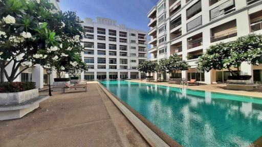 TW Jomtien Condo for Sale in Thepprasit